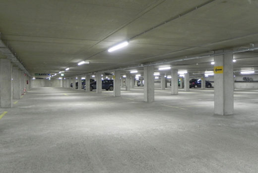 Parqueo en Apartamentos